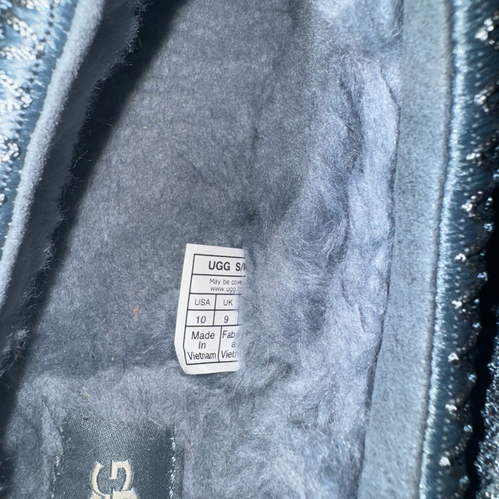 UGG Tasman- lightly worn ! excellent condition - Picture 4 of 5